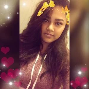 Meet your Posher, Vanessa